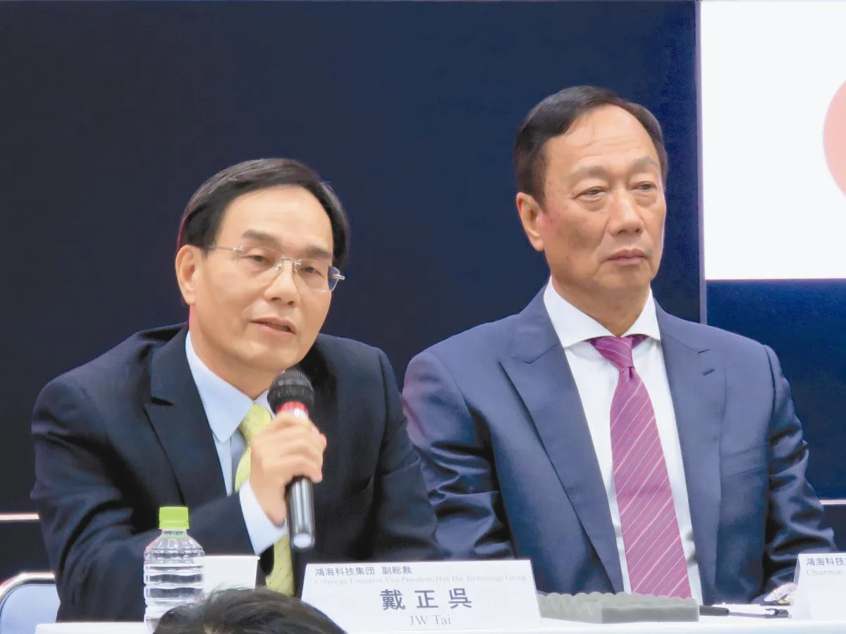 郭董神經營 半年夏普轉虧為盈