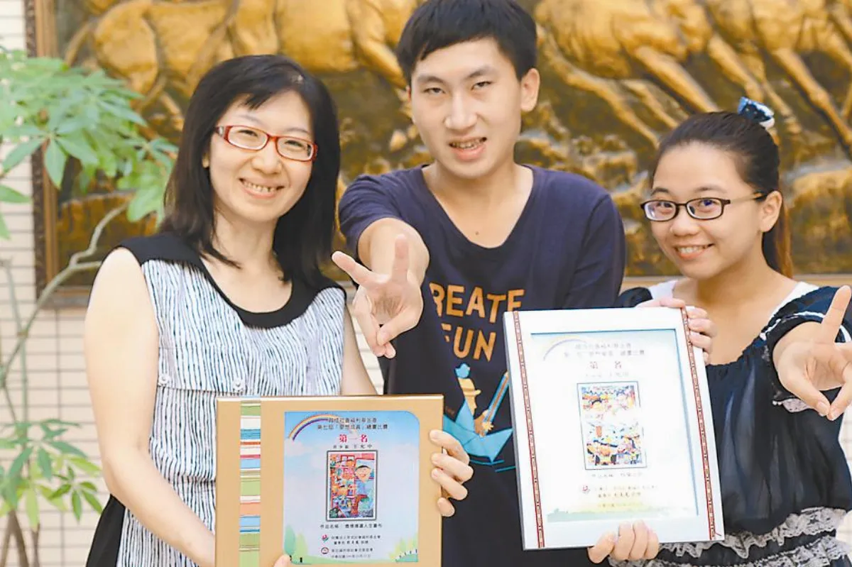 自閉不放棄  藝術治療引天分