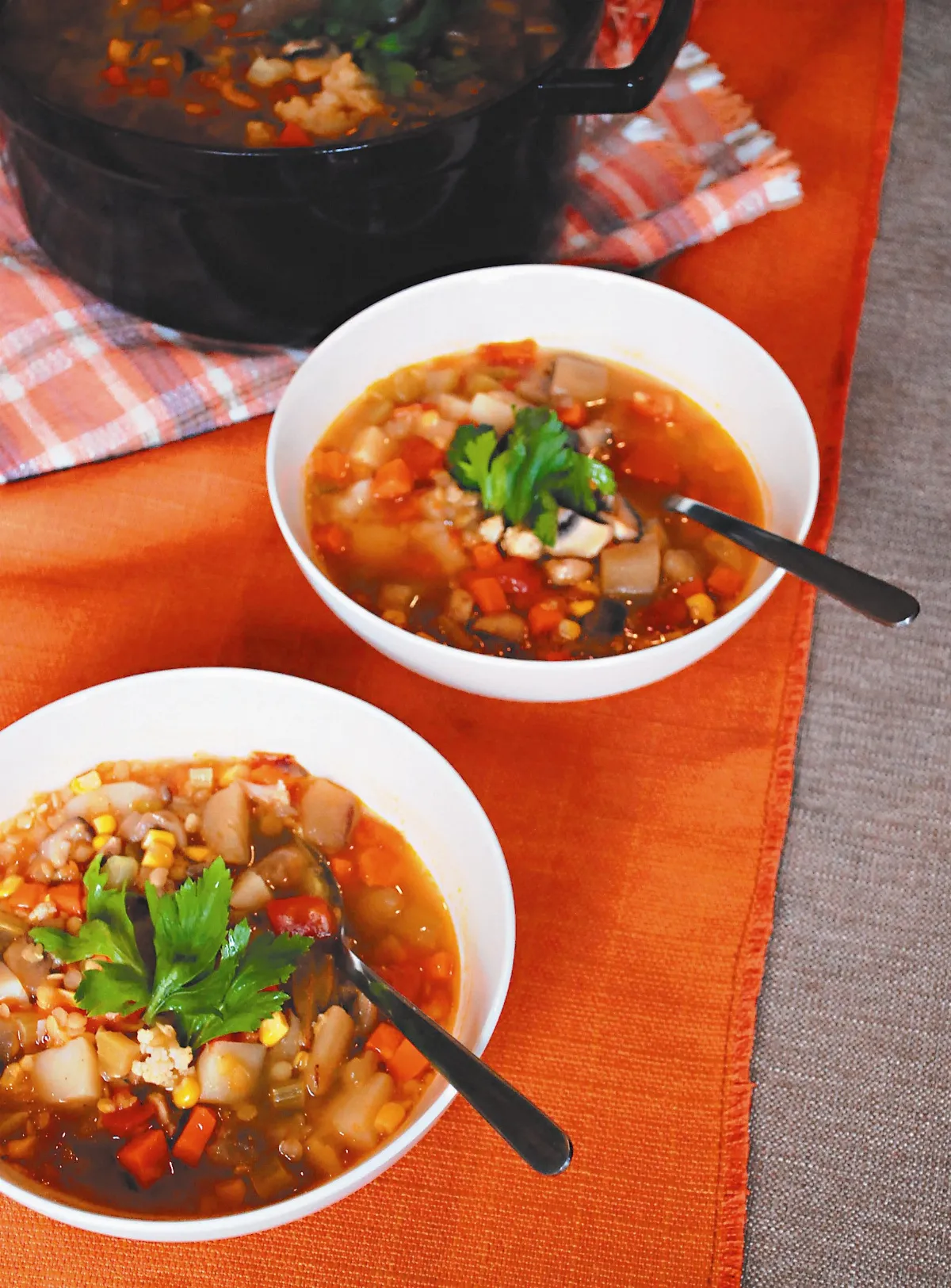 逸饗蔬食 歐式雜燴蔬菜扁豆湯