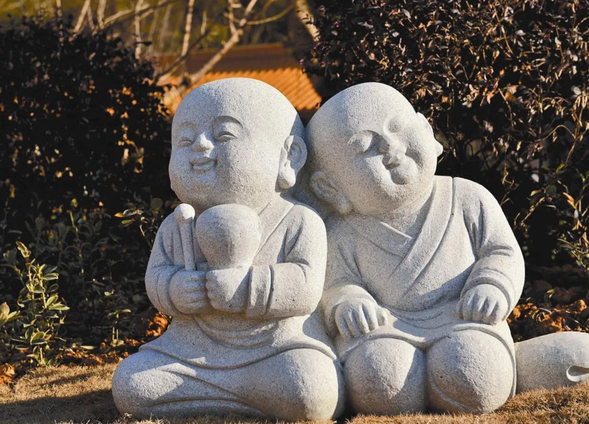 《佛陀本緣故事》醜孩兒轉變端正之宿緣