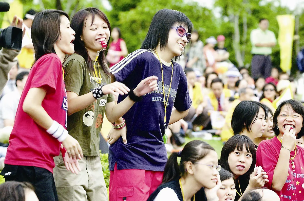 悅讀人生 女孩，向前走！