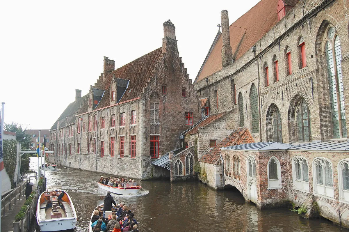 看世界  漫遊水鄉徜徉運河間(上)