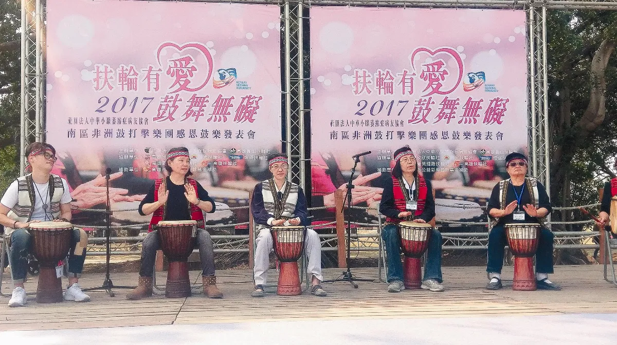 打鼓復健 小腦病友鼓舞生命