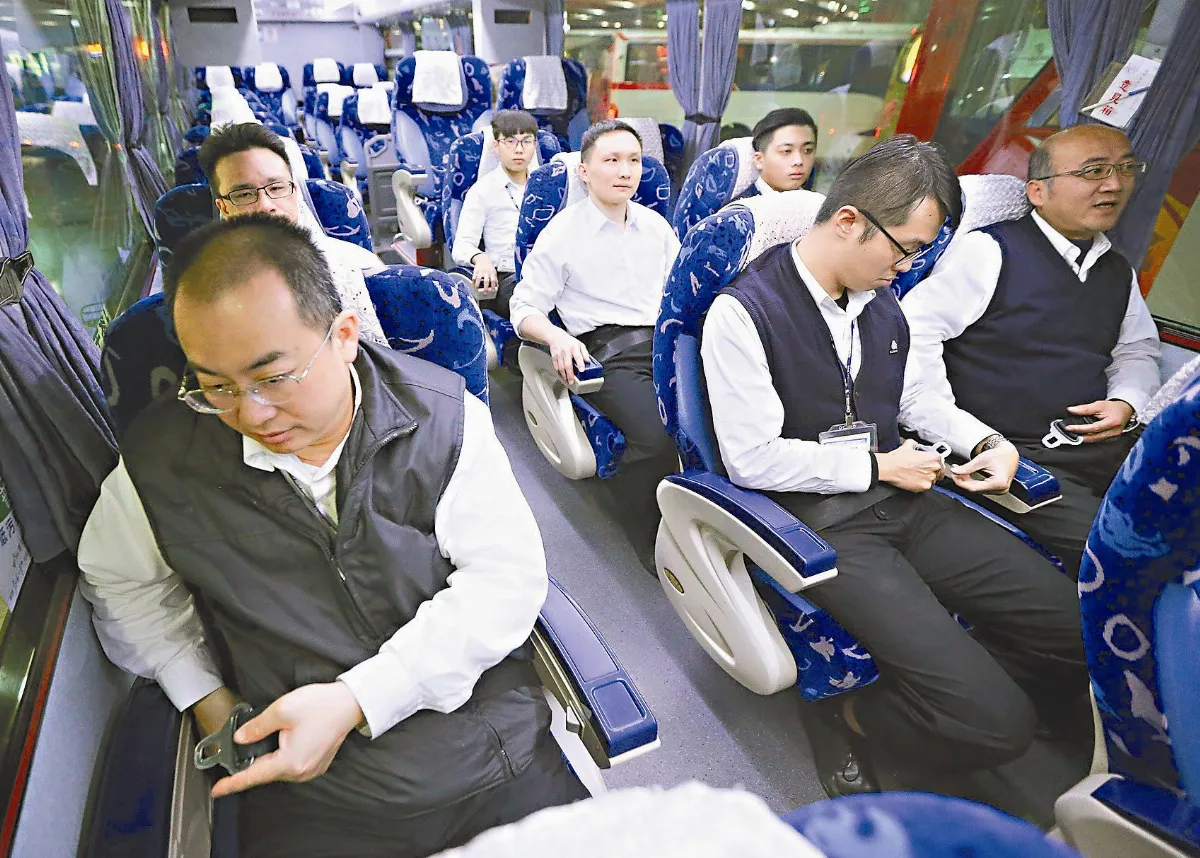4月修法 遊覽車全車繫安全帶