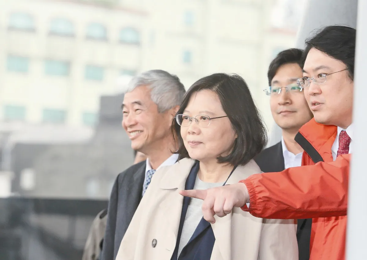 基隆建輕軌 連接南港