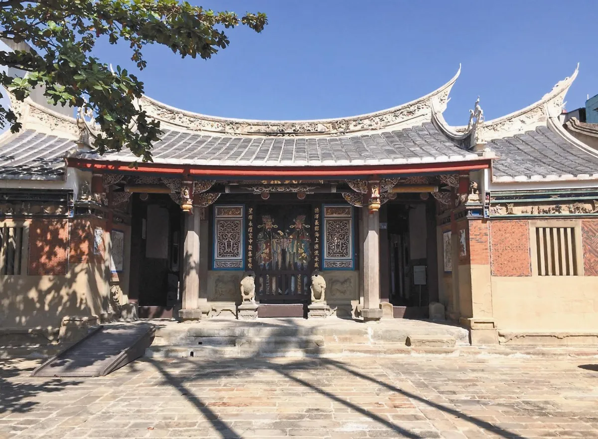 坐聊屋 百年宗祠工藝進屋聊