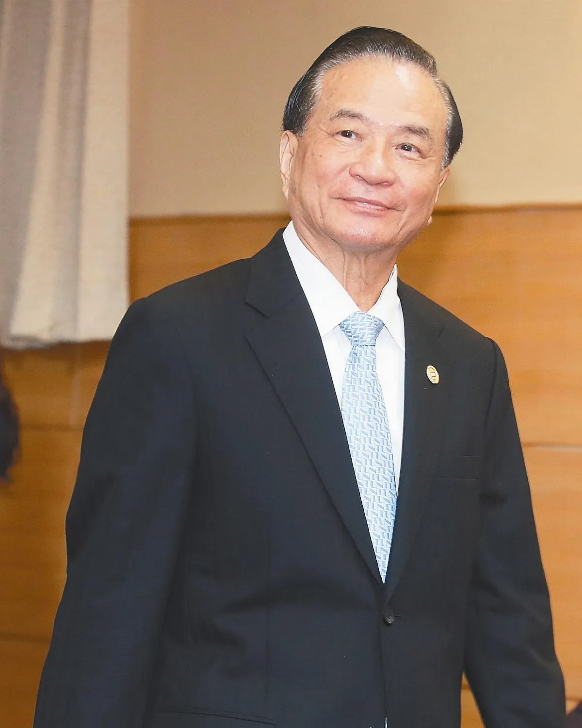 年改不同調 伍錦霖：痛在心裡