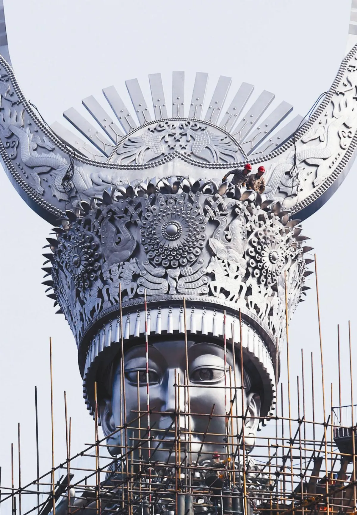 苗族美神雕像 6月完工