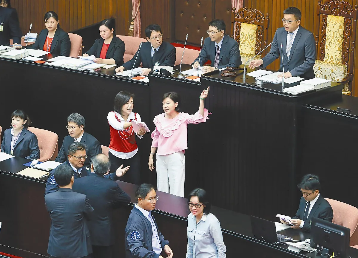 前瞻舉債 人均增3萬多？