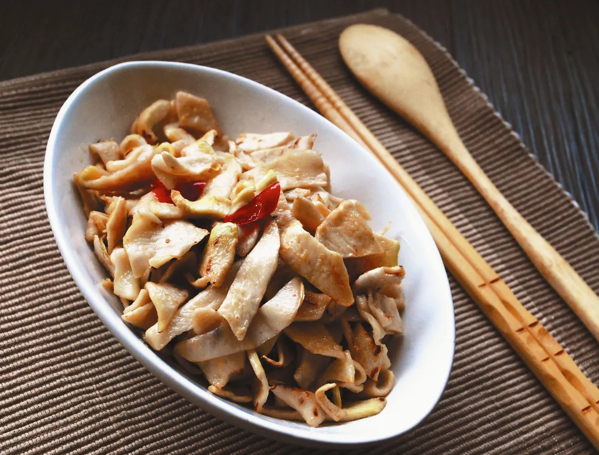逸響蔬食  清炒大頭菜乾