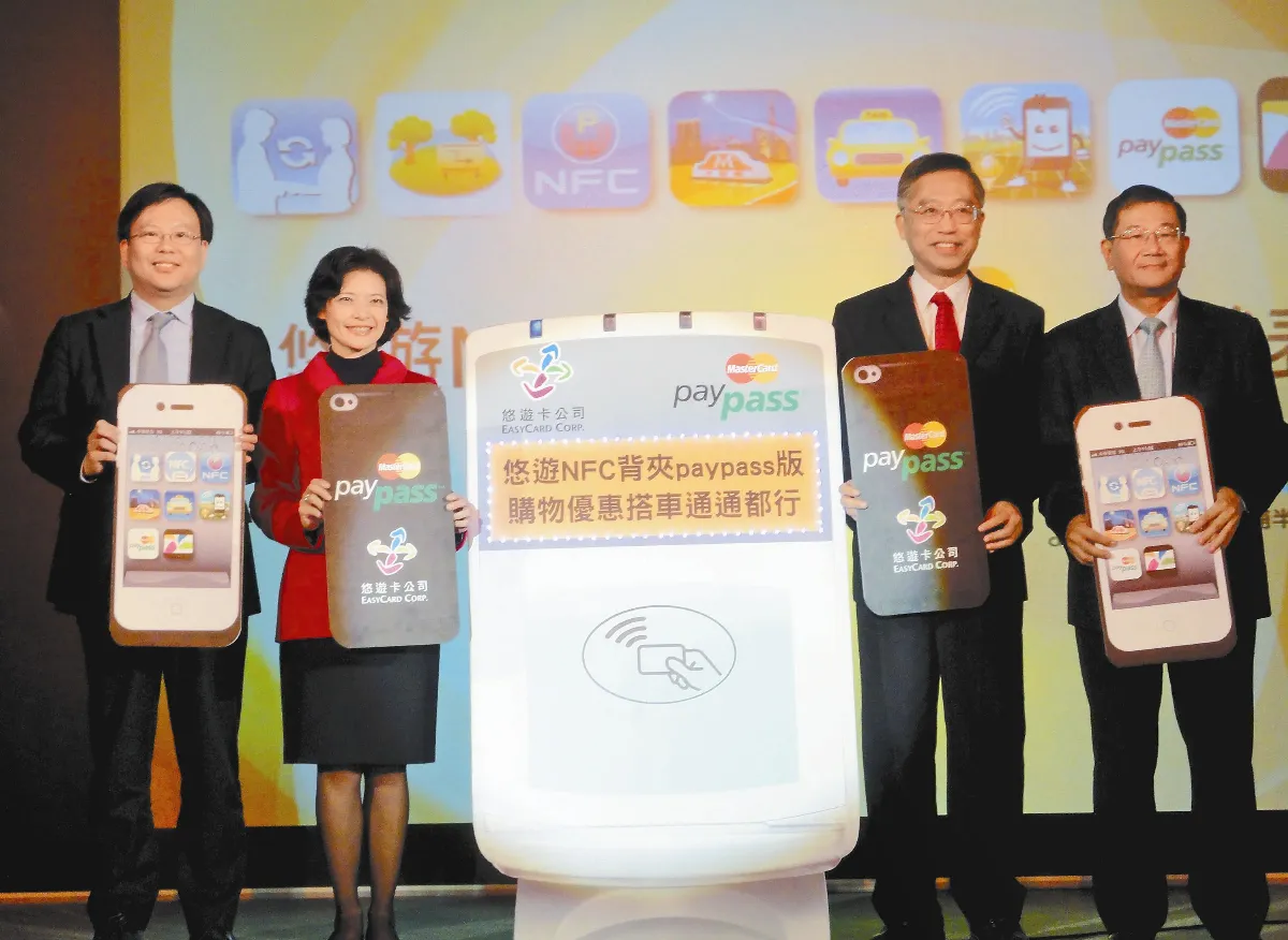 錢包革命 全民嗶經濟！無現金時代來了