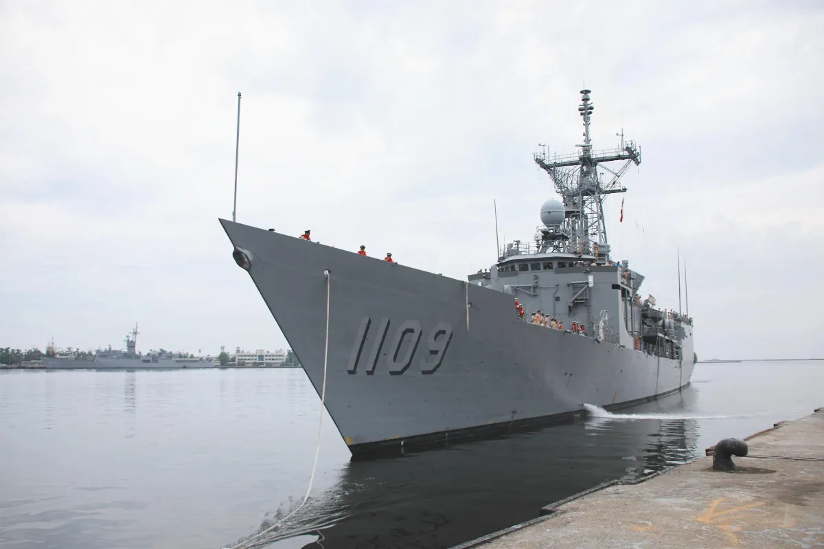 海軍敦睦艦隊 完訓返國