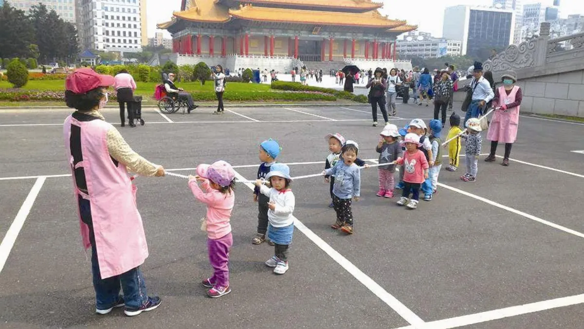 生活快門 春日，遛小孩！