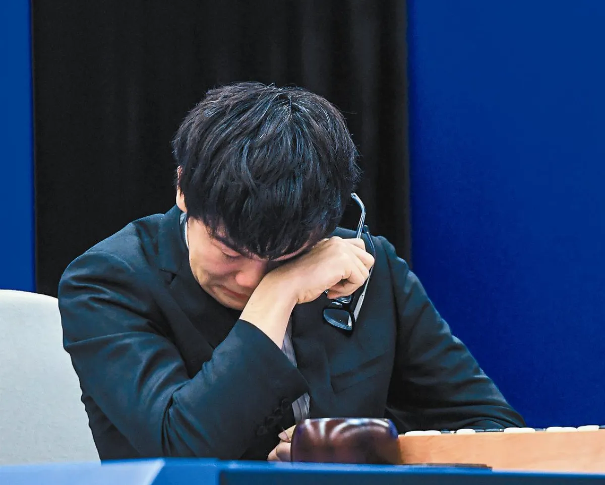 AlphaGo宣布退役  人機大戰最終回 柯潔3連敗落淚