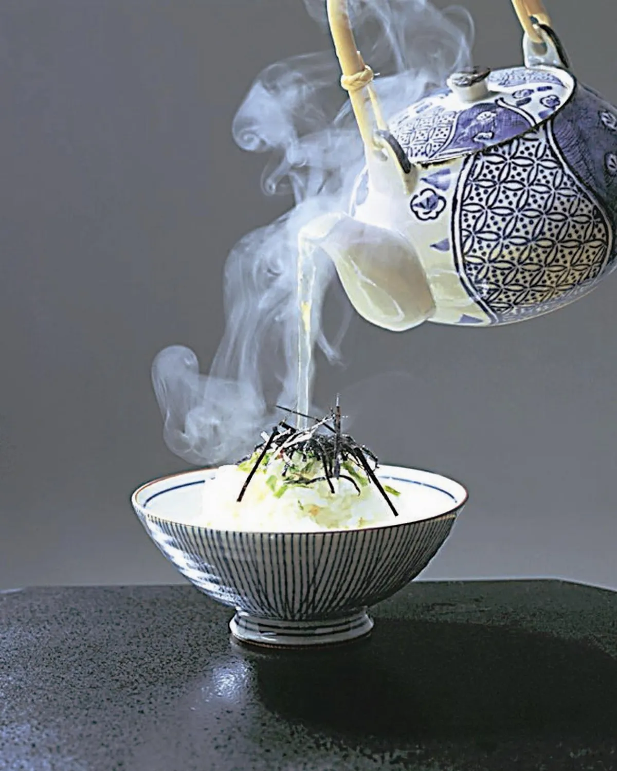 要消夜不要負擔 上班族瘋茶泡飯