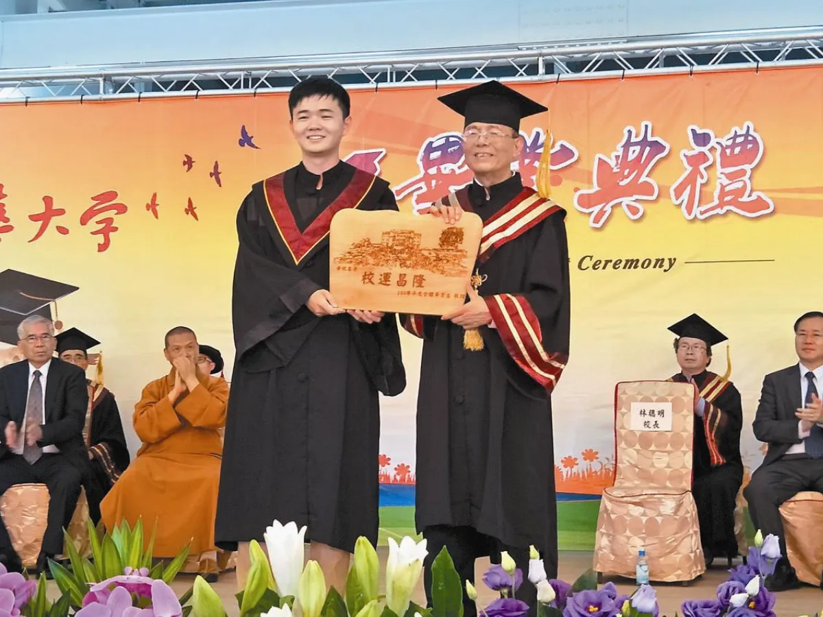 收穫豐碩 南華畢業生真情感謝