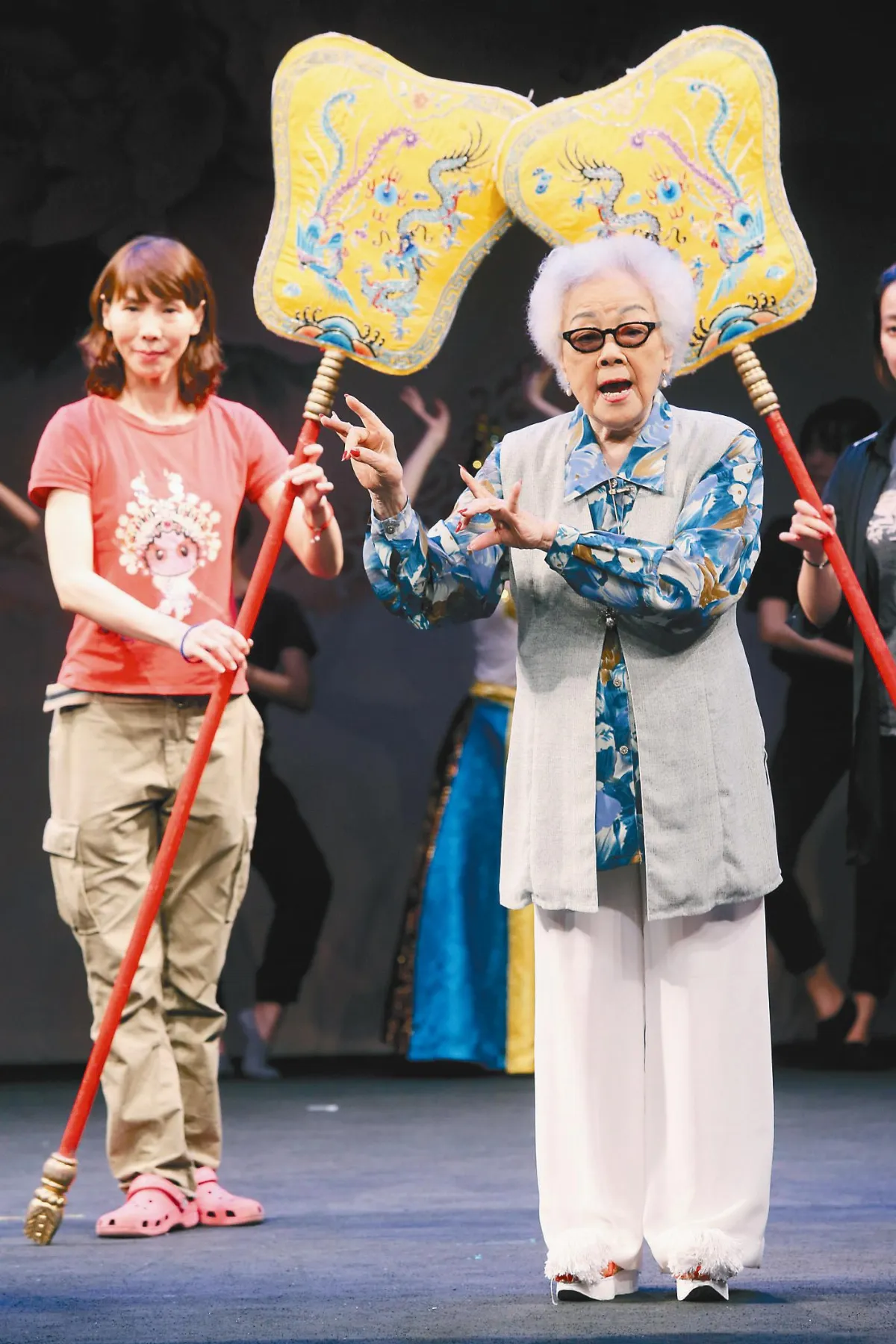 百歲京劇名伶 戴綺霞巧扮觀音