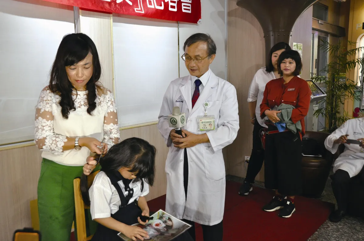 巴掌仙子戰勝癌症 捐髮助癌友