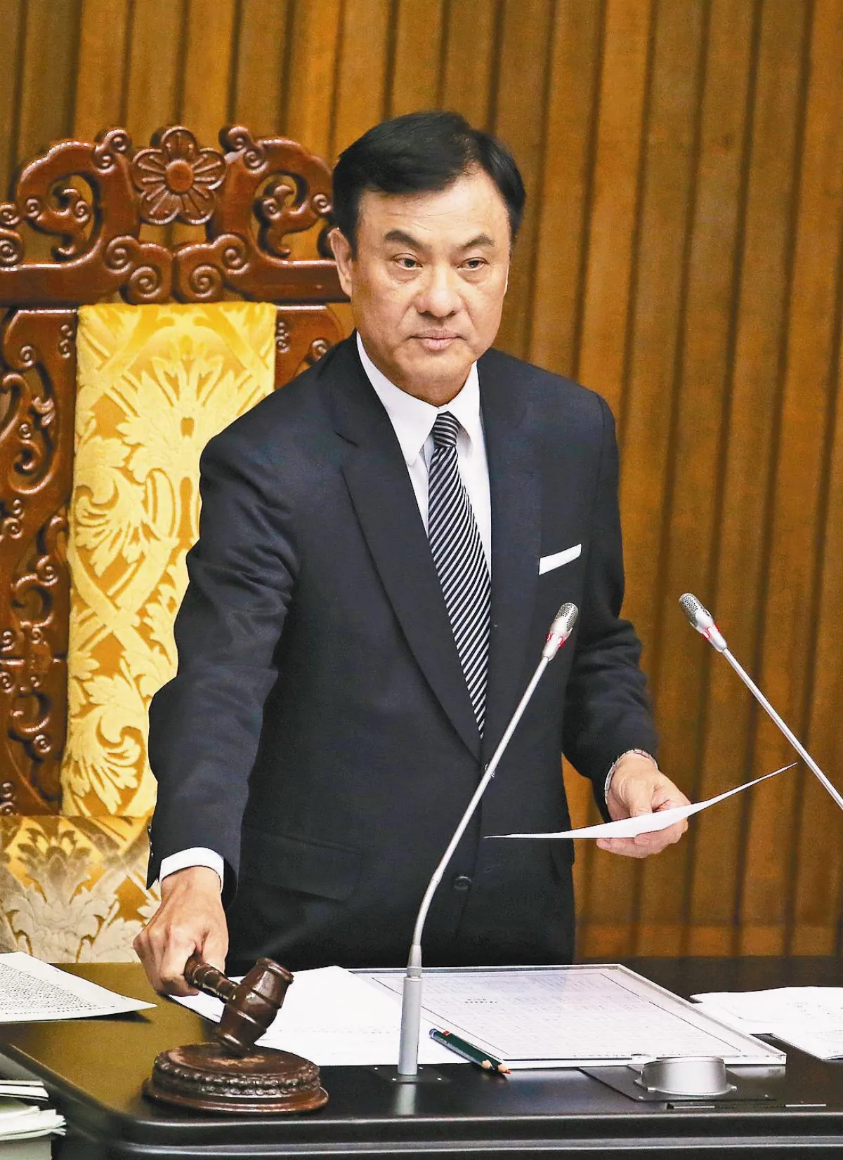 教師退休 改為58歲