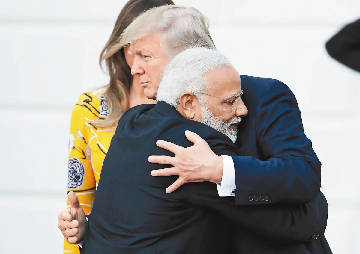 兩度熊抱 網友熱議 川普莫迪首會 同意強化反恐制裁北韓