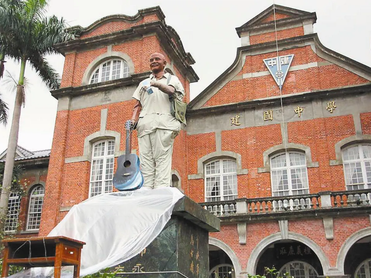 解嚴30周年 春秋雜論 蔣公重生讀建中？
