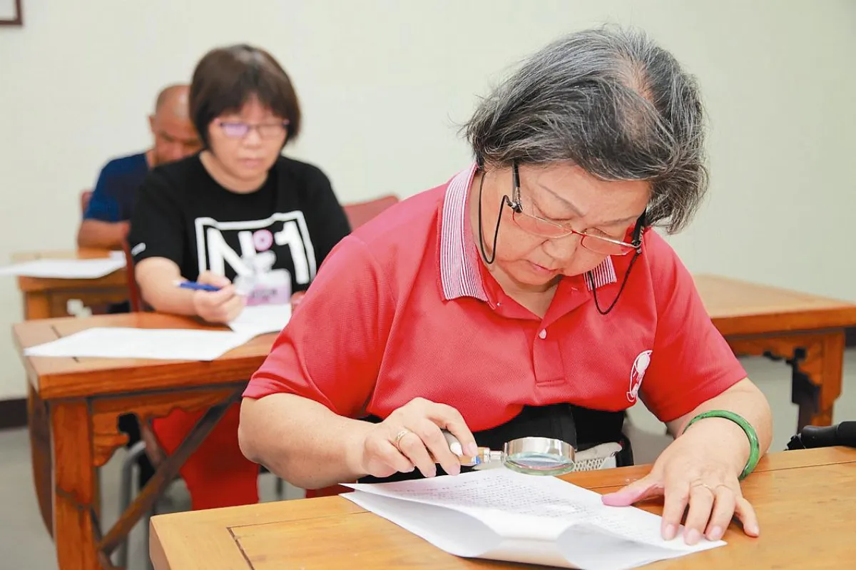 大明寺佛學會考 驗收學佛成果