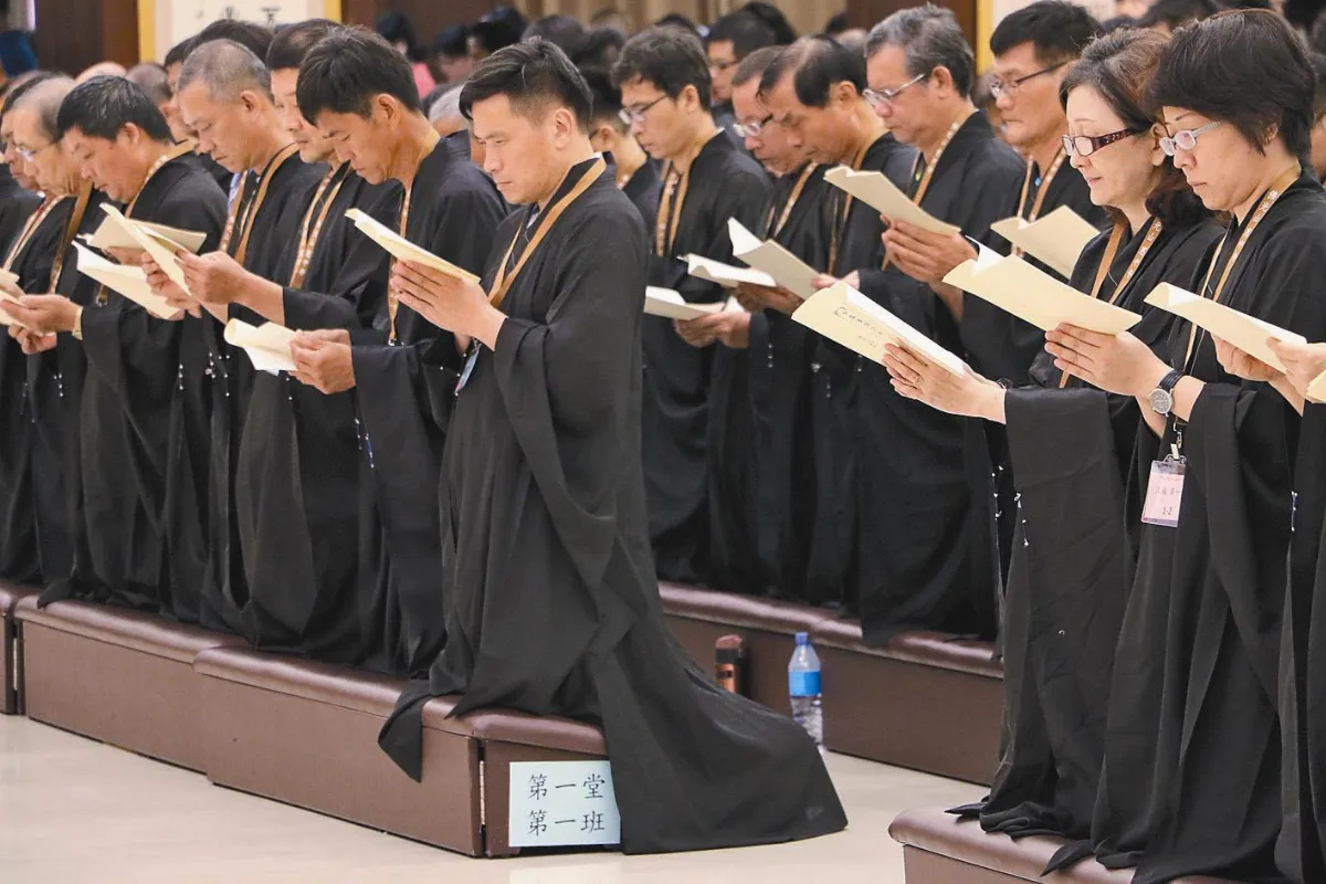 中區三皈五戒 千人發心受持