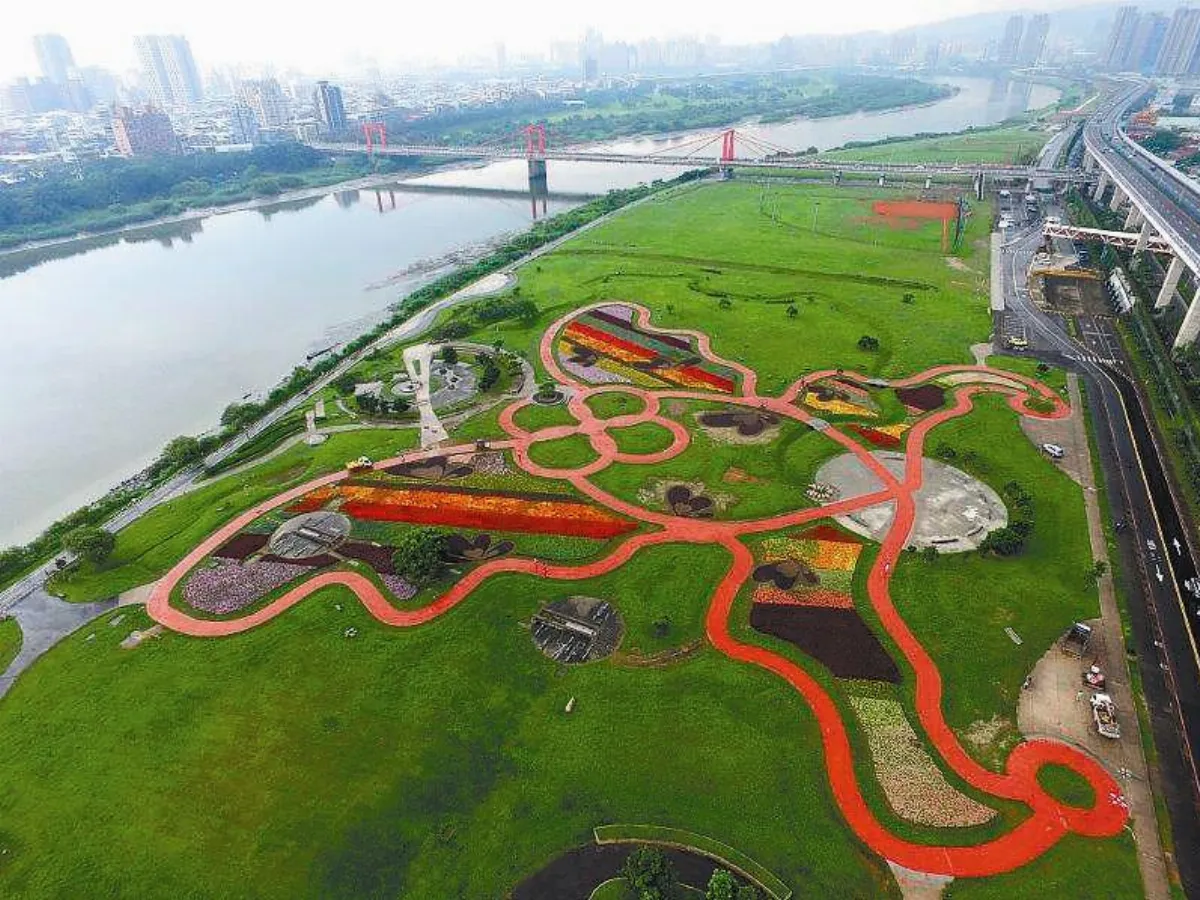 20萬株花草 妝點蝴蝶公園