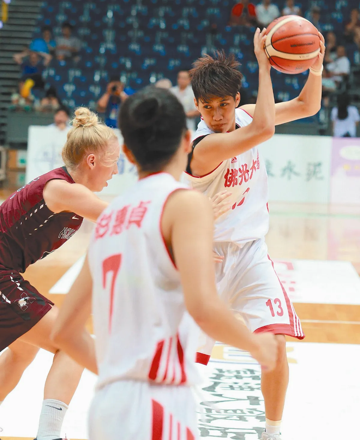 佛大 北京清大 爭后冠