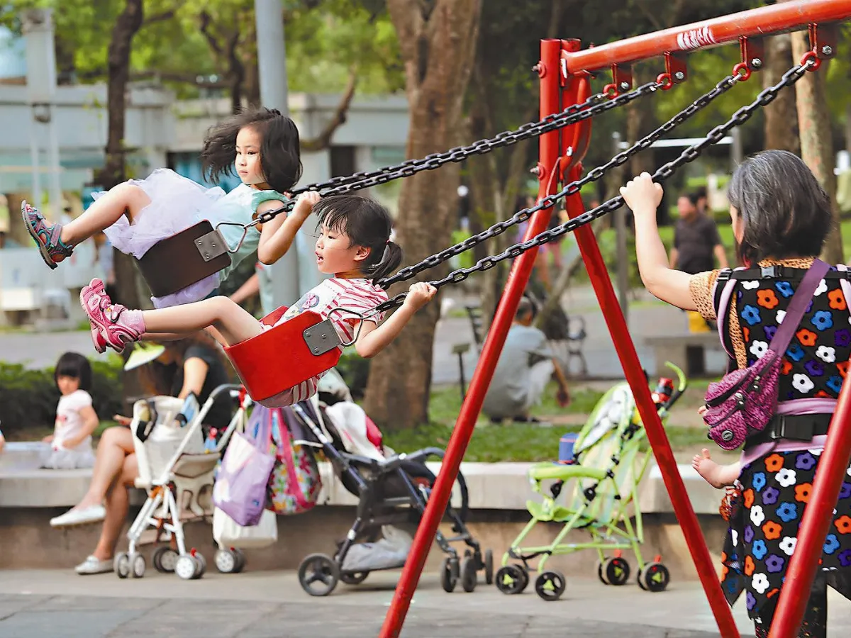 1年來女性增加數為男性9倍