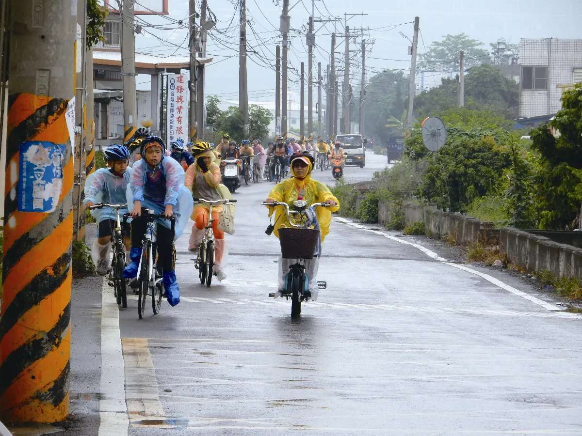 創作花園 騎馬鹿港行，悠活山海情