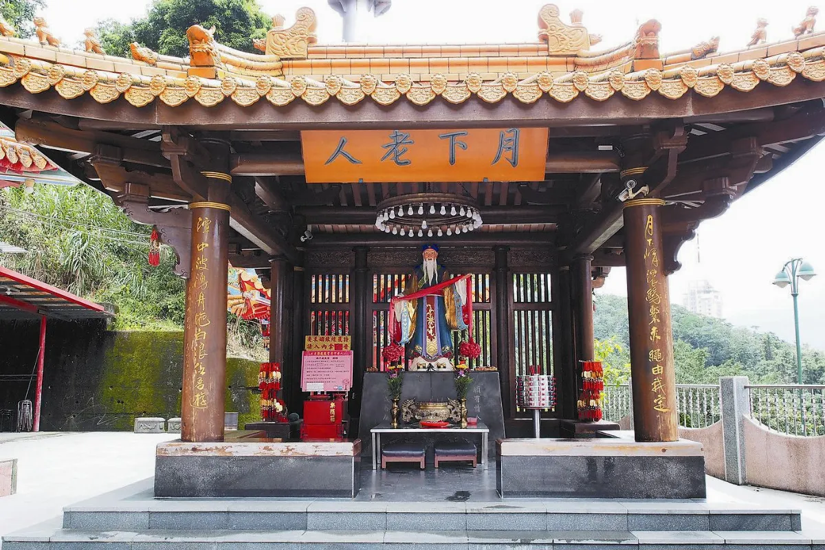 日月潭月老廟 吸引單身遊客