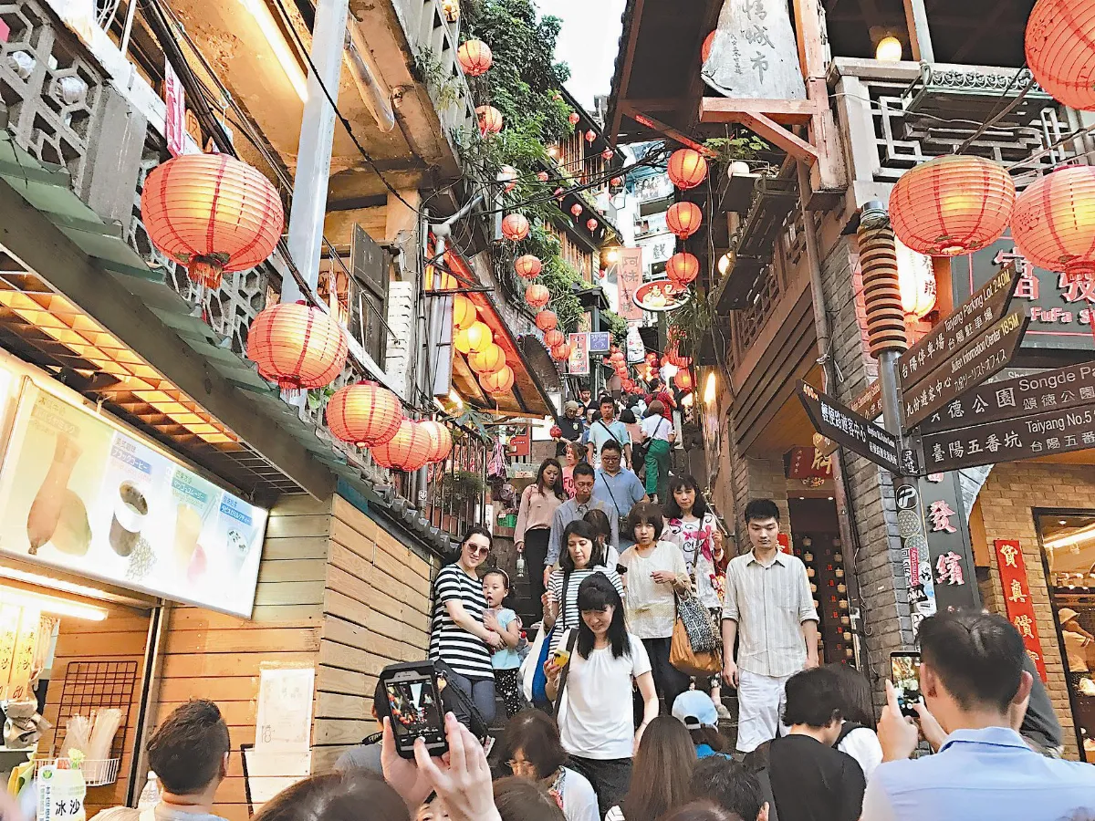 救觀光慘業 飯店旅宿同行相挺