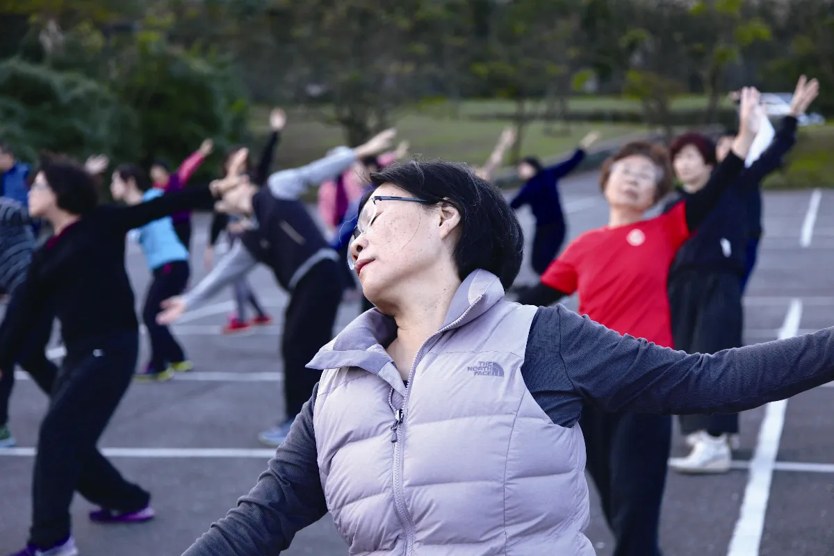 帶著爛身體，慢慢混