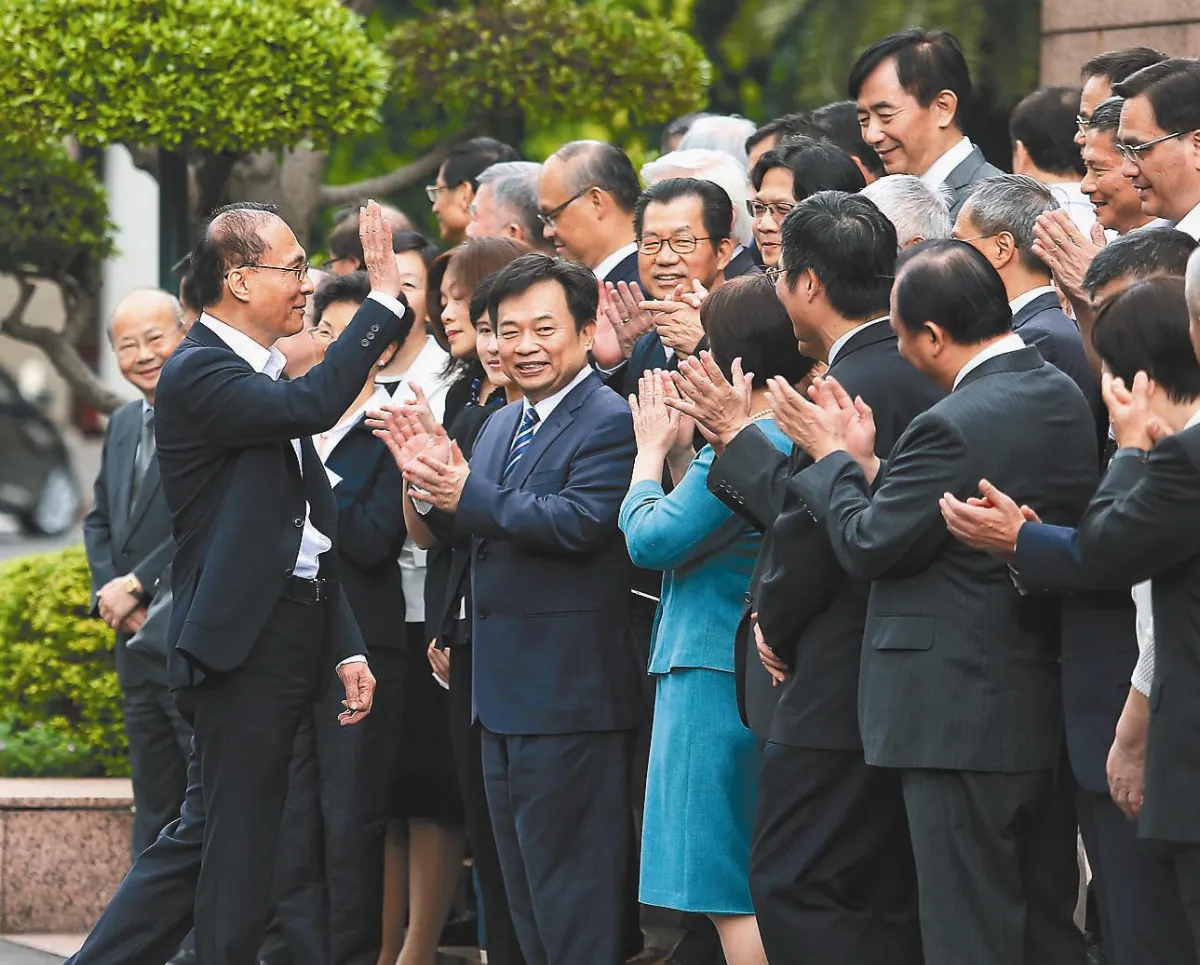 內閣總辭 林全：不負總統所託