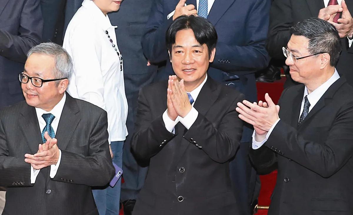 賴揆就職 林全任資政