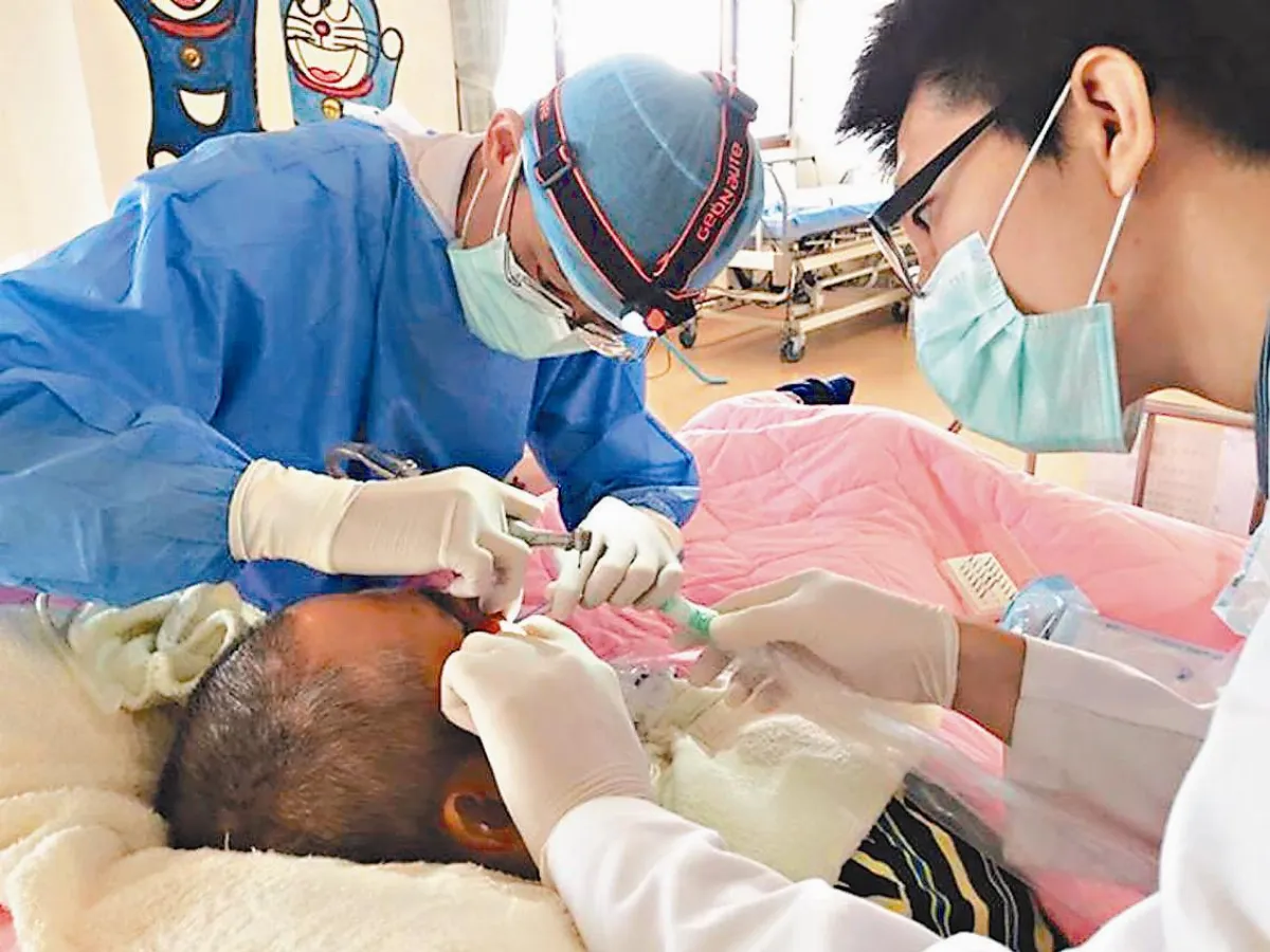 長照老人爛牙 牙醫盼立法照護
