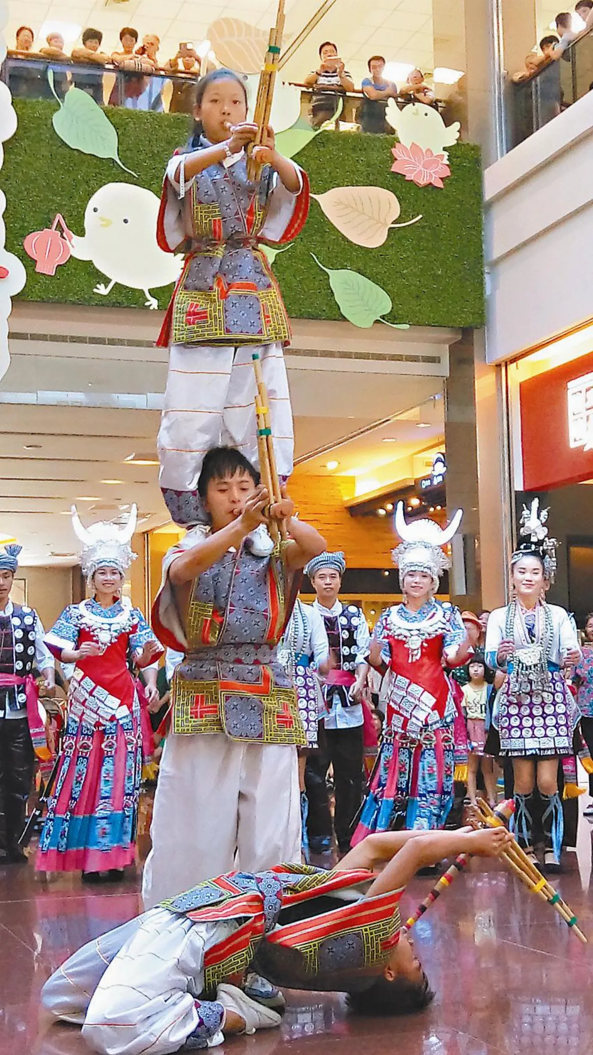 侗族大歌 演出獲滿堂彩