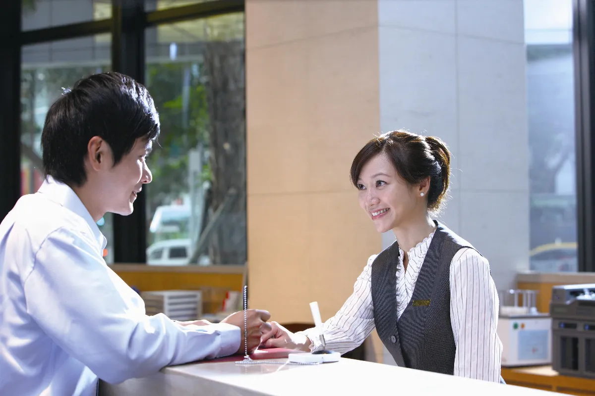 悅．讀．人．生  客服經驗兩樣情