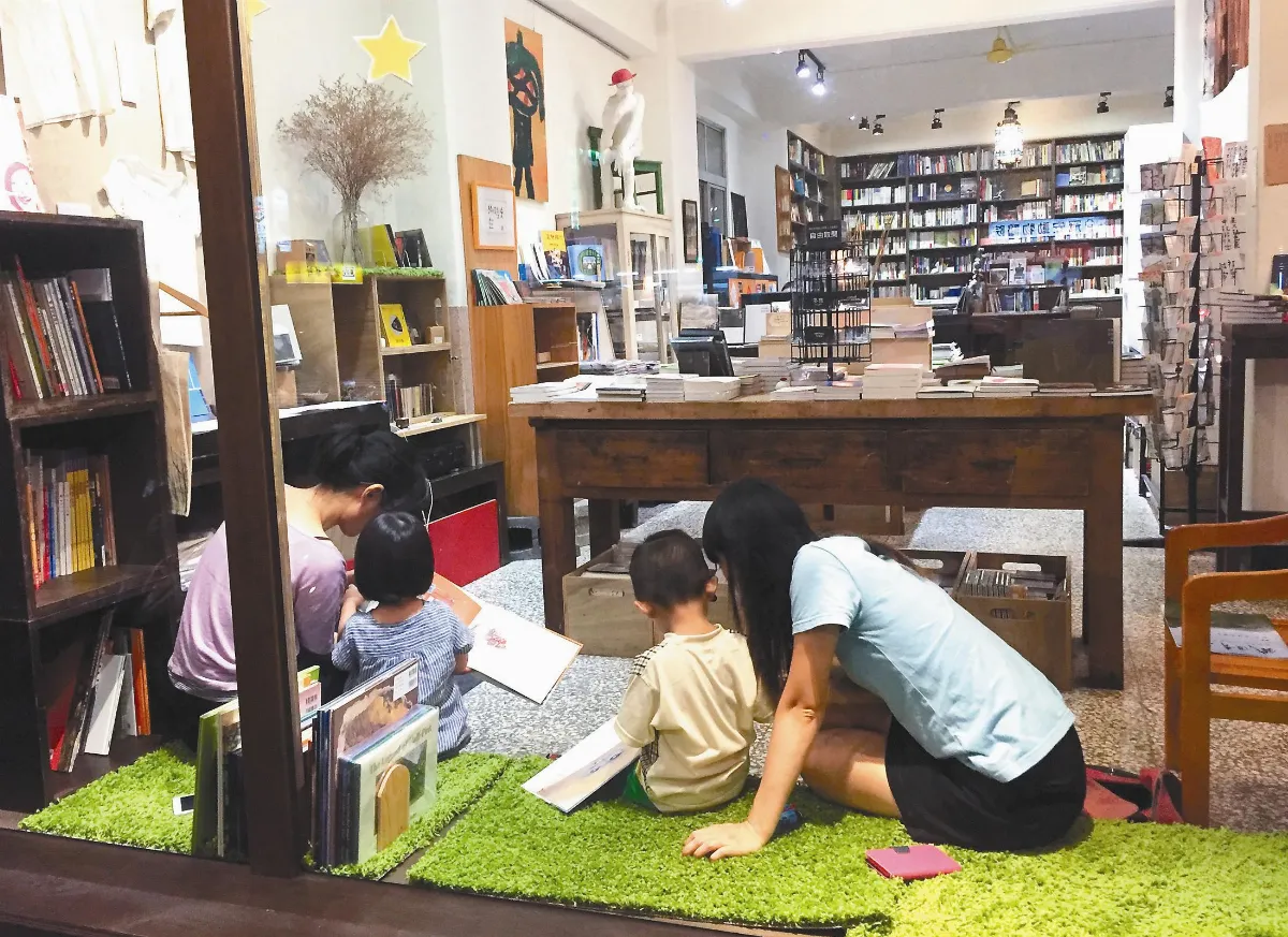 獨立書店 社群迎來客群