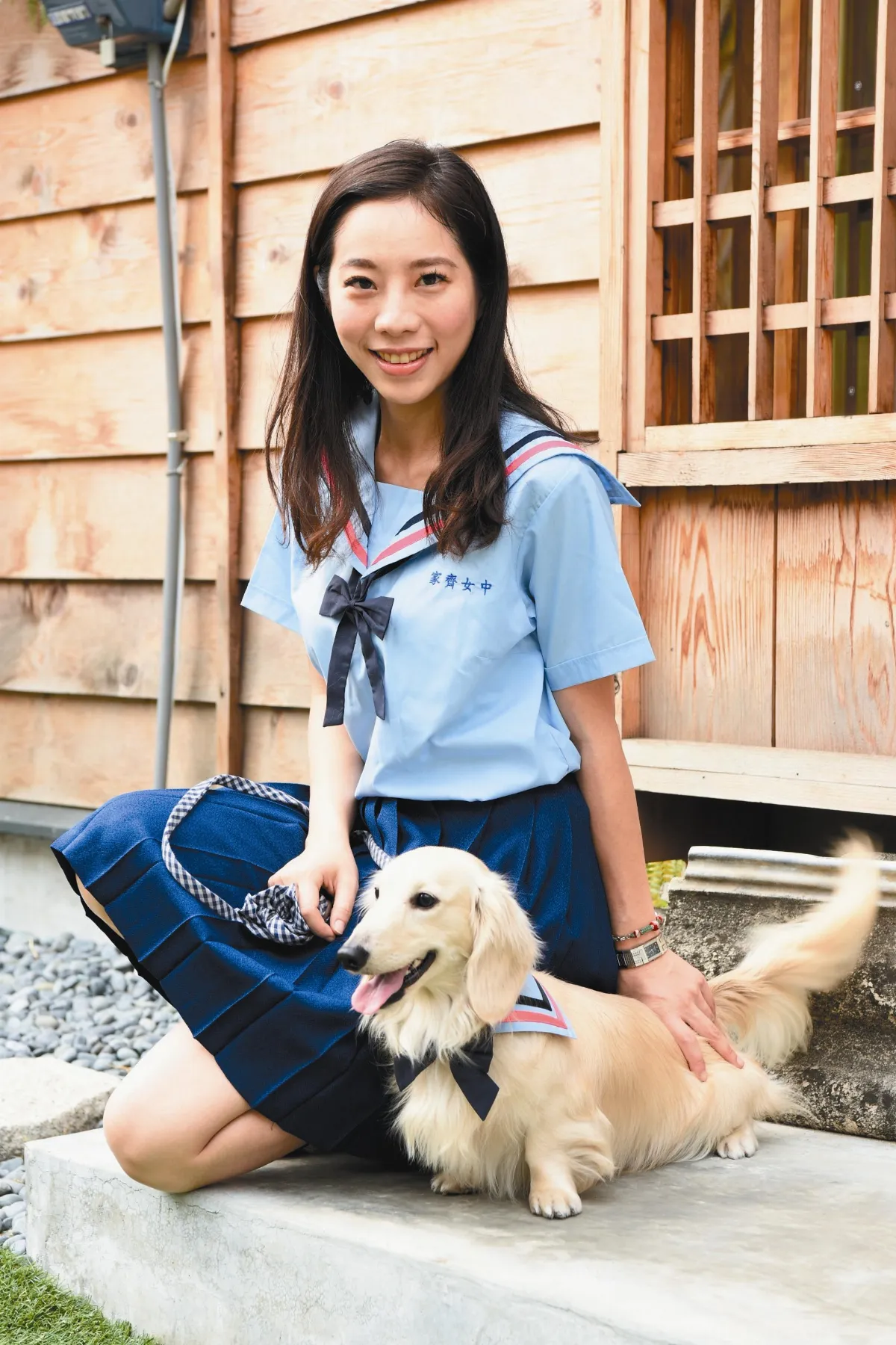 制服變身寵物時尚配件