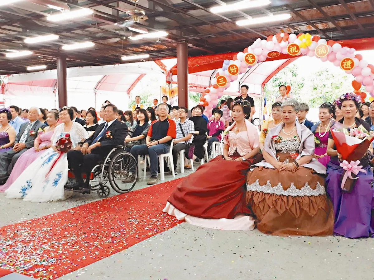三好家族祝福禮 月光寺首辦