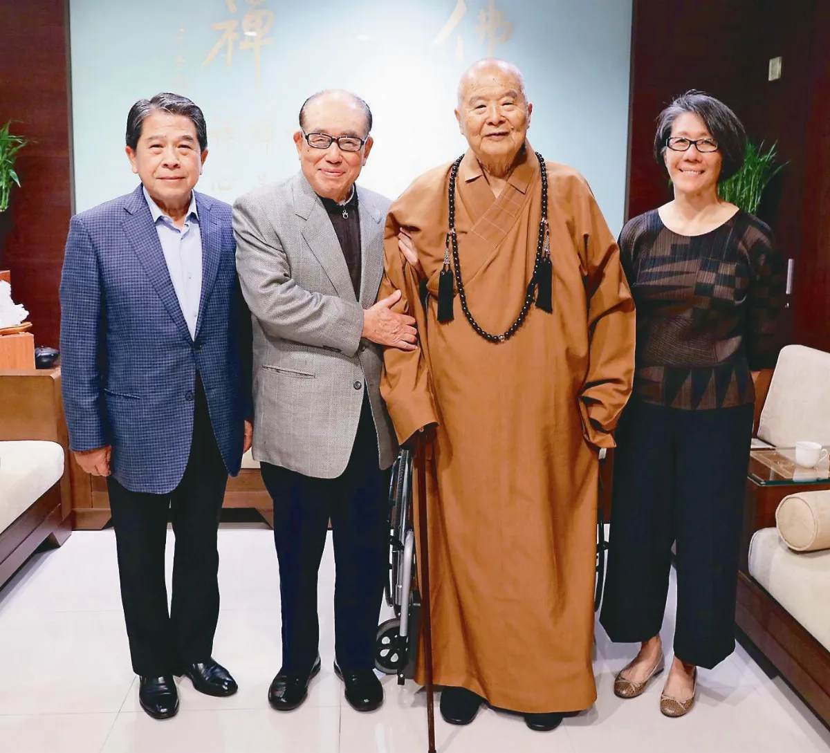 郝柏村探望星雲大師 互讚互喜