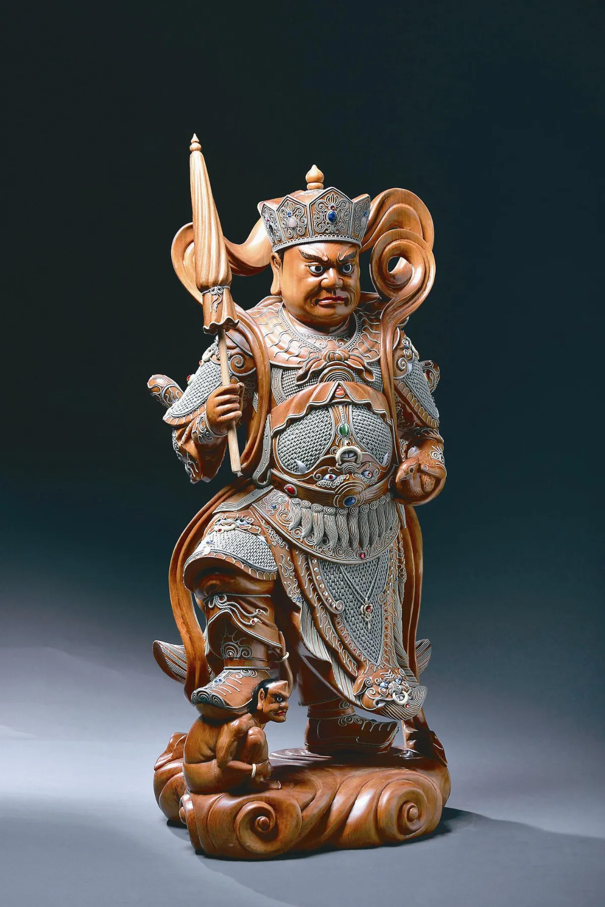 柯錦中漆線粧佛 勾勒莊嚴神態