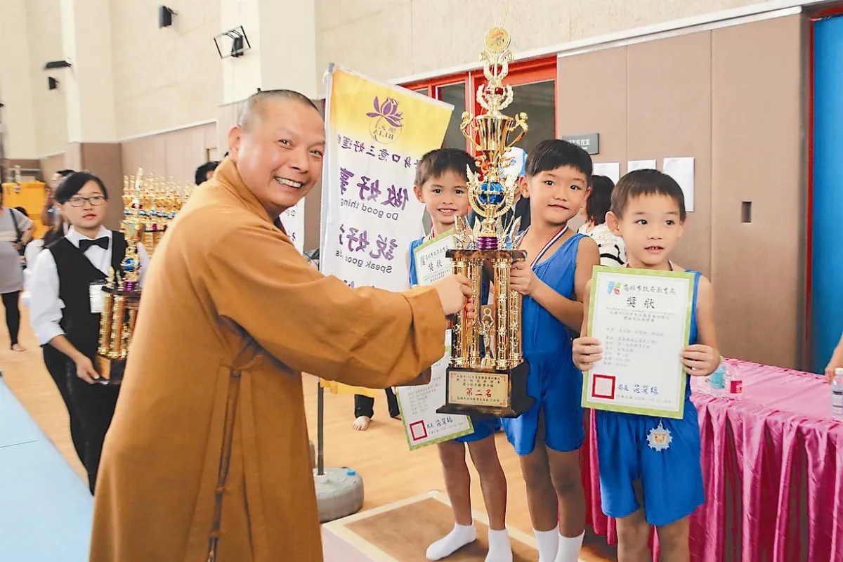 高市體操對抗賽  普中奪高女組第一
