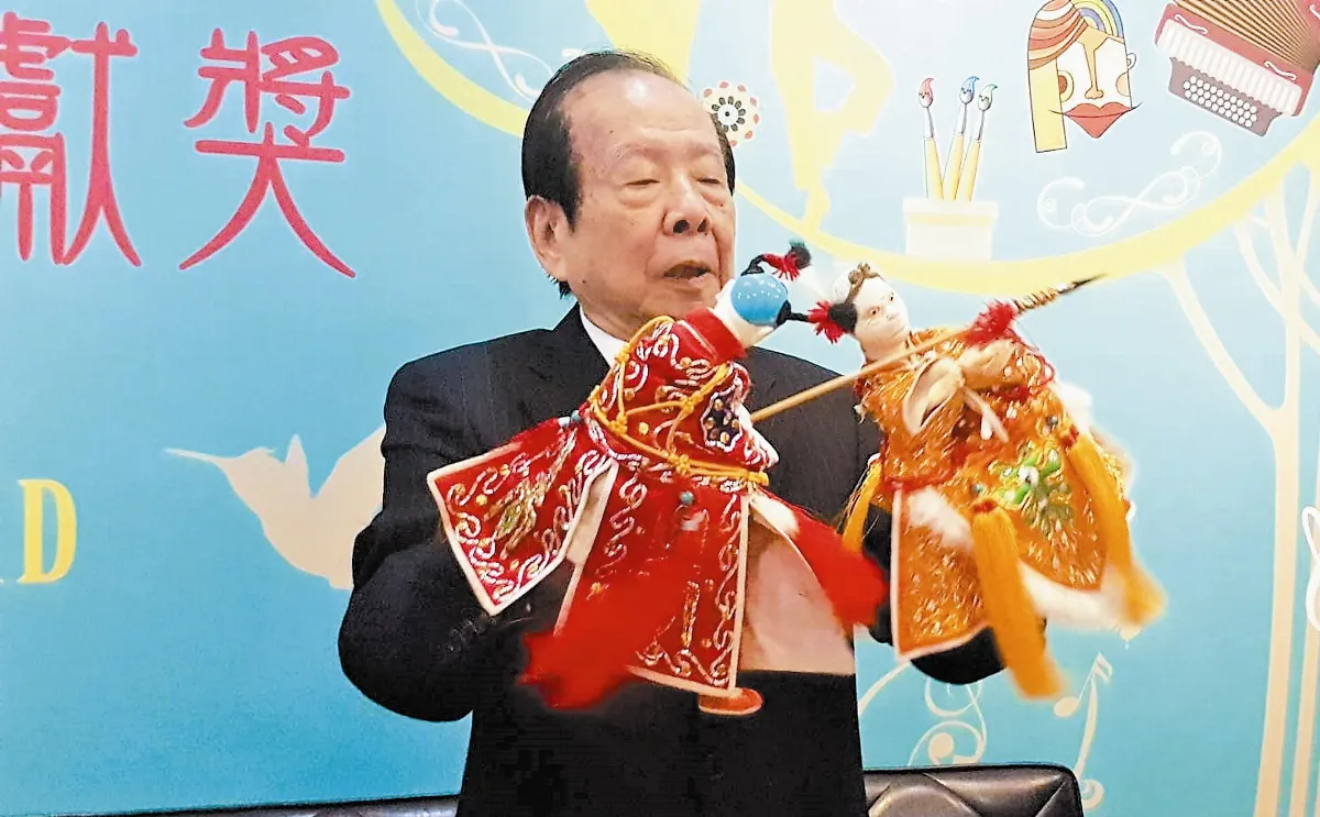 發掘藝術天分 拉學生一把