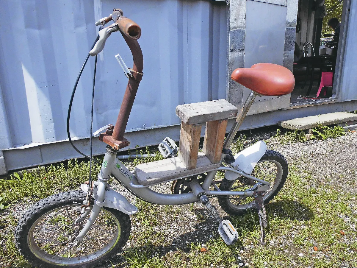 板凳腳踏車