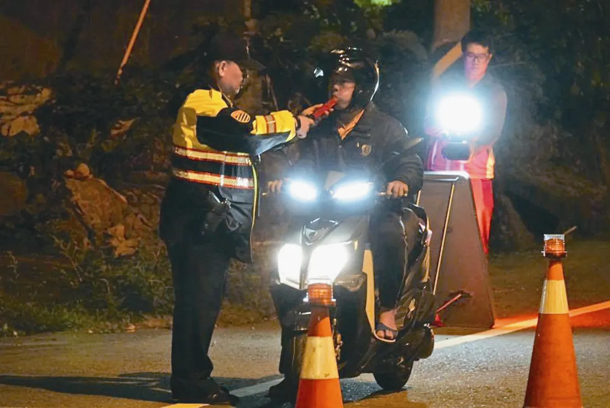 存老本 老警上街拚老命