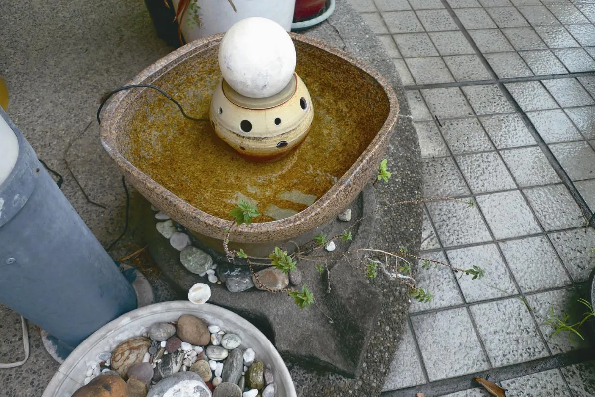 愛閱人間 石磨情