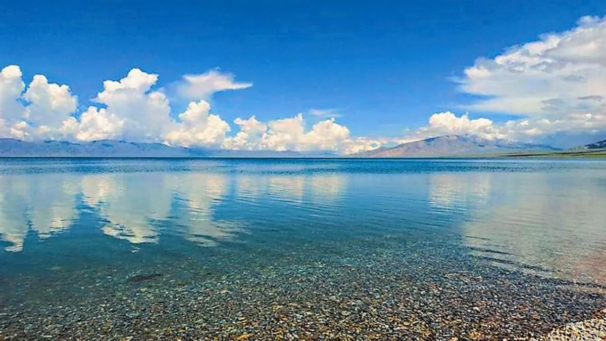 海闊天空賽里木湖畔的連續劇